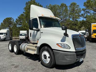 International LT625 Day Cab Truck - 430HP, 10 Speed Automatic