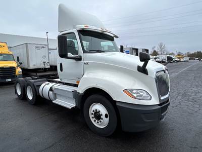 International LT625 Day Cab Truck - 430HP, 10 Speed Automatic