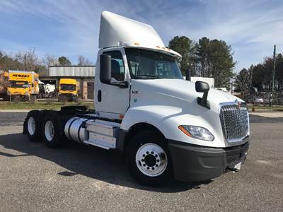 International LT625 Day Cab Truck - 430HP, 10 Speed Automatic