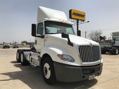 International LT625 Day Cab Truck - 430HP, 12 Speed Automatic