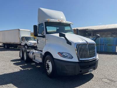 International LT625 Day Cab Truck - 430HP, 10 Speed Automatic