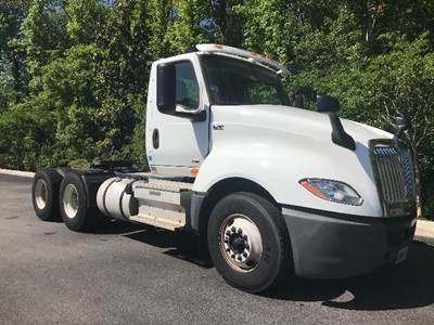 International LT625 Day Cab Truck - 430HP, 10 Speed Automatic