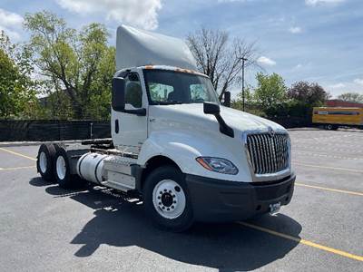 International LT625 Day Cab Truck - 430HP, 10 Speed Automatic
