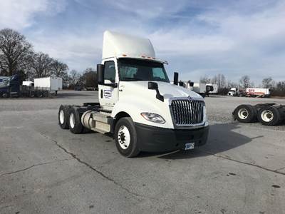 International LT625 Day Cab Truck - 430HP, 10 Speed Automatic