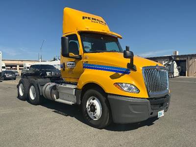 International LT625 Day Cab Truck - 430HP, 12 Speed Automatic