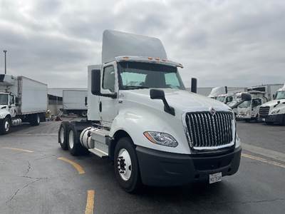 International LT625 Day Cab Truck - 430HP, 10 Speed Automatic