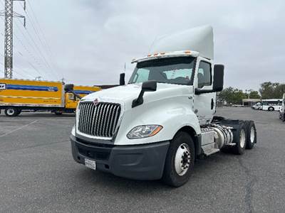 International LT625 Day Cab Truck - 430HP, 10 Speed Automatic
