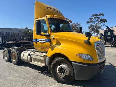 International LT625 Day Cab Truck - 430HP, 10 Speed Automatic