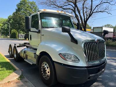 International LT625 Day Cab Truck - 430HP, 12 Speed Automatic