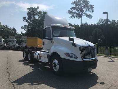 International LT625 Day Cab Truck - 430HP, 10 Speed Automatic