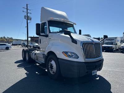International LT625 Day Cab Truck - 430HP, 10 Speed Automatic