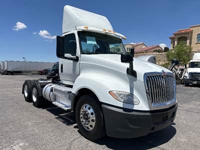 International LT625 Day Cab Truck - 430HP, 10 Speed Automatic