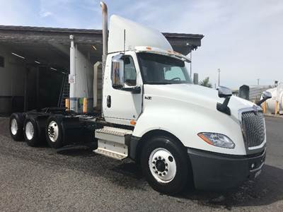 International LT625 Day Cab Truck - Cummins 450HP, 10 Speed Automatic