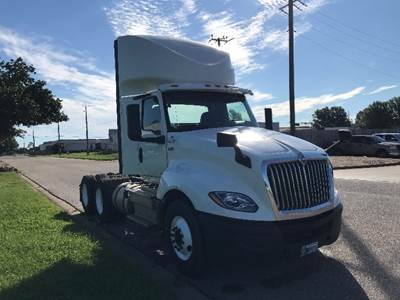 International LT625 Day Cab Truck - 430HP, 10 Speed Automatic