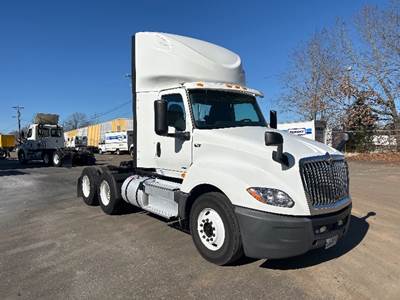 International LT625 Day Cab Truck - 430HP, 10 Speed Automatic