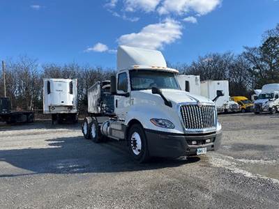 International LT625 Day Cab Truck - 430HP, 10 Speed Automatic