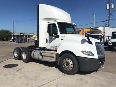 International LT625 Day Cab Truck - 430HP, 10 Speed Automatic