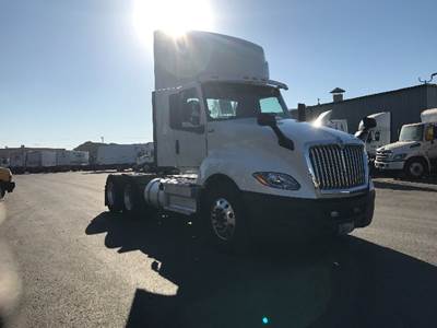 International LT625 Day Cab Truck - 430HP, 10 Speed Automatic