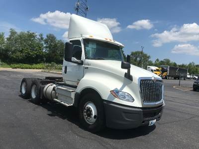 International LT625 Day Cab Truck - 430HP, 10 Speed Automatic