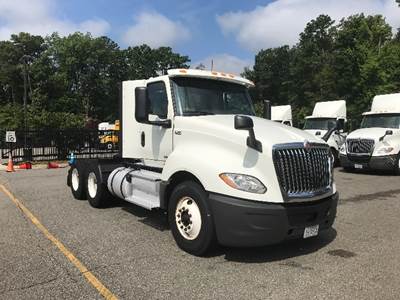 International LT625 Day Cab Truck - 430HP, 10 Speed Automatic