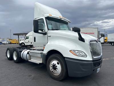 International LT625 Day Cab Truck - 430HP, 10 Speed Automatic