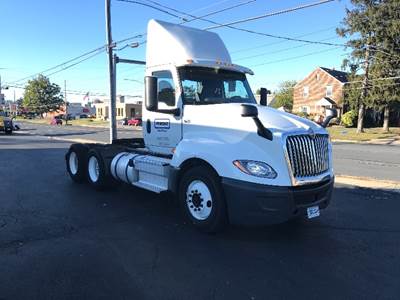 International LT625 Day Cab Truck - 430HP, 10 Speed Automatic