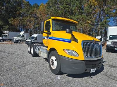 International LT625 Day Cab Truck - 430HP, 10 Speed Automatic