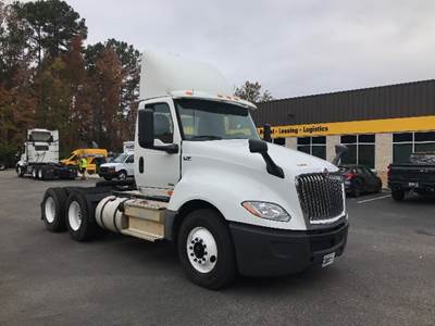 International LT625 Day Cab Truck - 430HP, 10 Speed Automatic