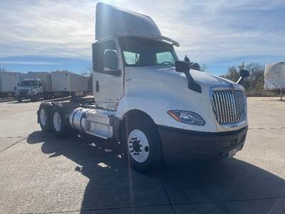 International LT625 Day Cab Truck - 430HP, 12 Speed Automatic