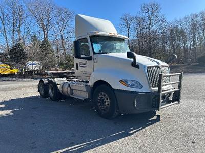 International LT625 Day Cab Truck - 430HP, 10 Speed Automatic