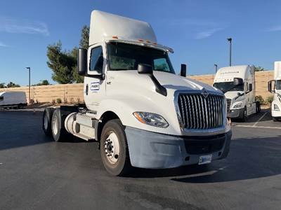 International LT625 Day Cab Truck - 430HP, 10 Speed Automatic