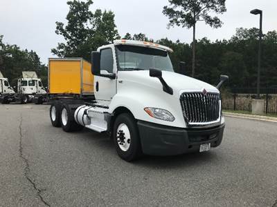 International LT625 Day Cab Truck - 430HP, 10 Speed Automatic