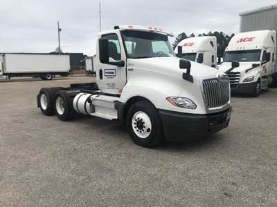 International LT625 Day Cab Truck - 430HP, 10 Speed Automatic