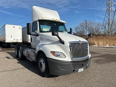 International LT625 Day Cab Truck - 430HP, 10 Speed Automatic