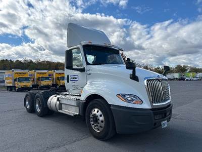 International LT625 Day Cab Truck - 430HP, 12 Speed Automatic