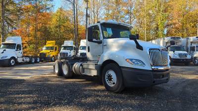 International LT625 Day Cab Truck - 430HP, 10 Speed Automatic