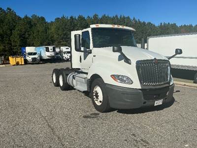 International LT625 Day Cab Truck - 430HP, 10 Speed Automatic