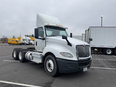 International LT625 Day Cab Truck - 430HP, 10 Speed Automatic