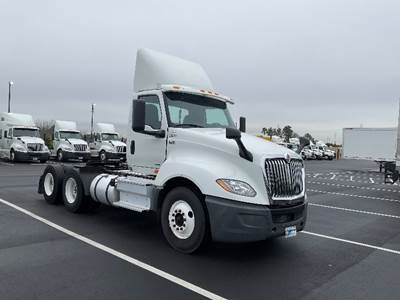 International LT625 Day Cab Truck - 430HP, 10 Speed Automatic