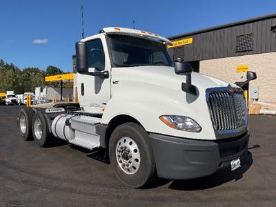 International LT625 Day Cab Truck - 430HP, 12 Speed Automatic