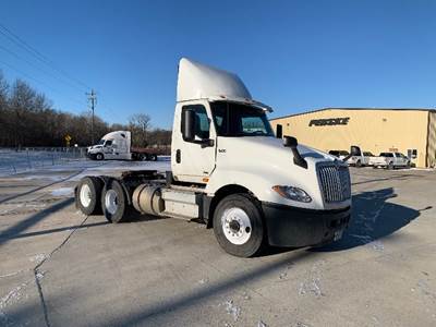 International LT625 Day Cab Truck - 430HP, 10 Speed Automatic