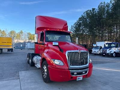 International LT625 Day Cab Truck - Cummins 450HP, 12 Speed Automatic