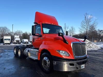 International LT625 Day Cab Truck - 430HP, 12 Speed Automatic