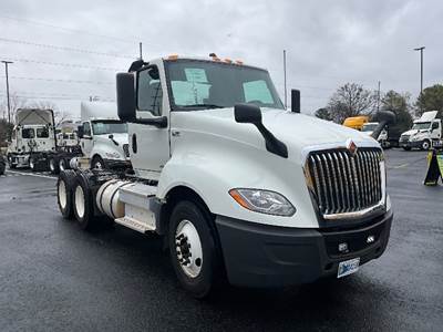International LT625 Day Cab Truck - 450HP, 10 Speed Manual
