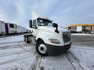 International LT625 Day Cab Truck - 430HP, 10 Speed Automatic
