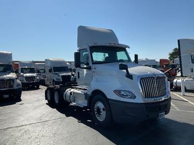 International LT625 Day Cab Truck - 430HP, 10 Speed Automatic