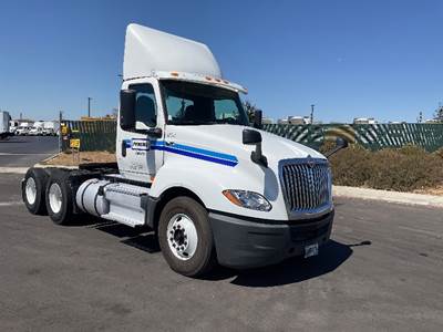 International LT625 Day Cab Truck - 430HP, 10 Speed Automatic