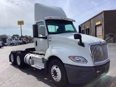 International LT625 Day Cab Truck - 430HP, 10 Speed Automatic
