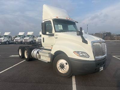International LT625 Day Cab Truck - 430HP, 10 Speed Automatic