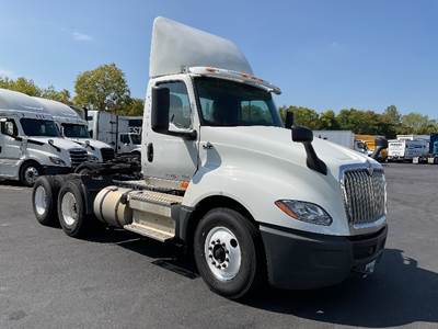 International LT625 Day Cab Truck - 430HP, 10 Speed Automatic